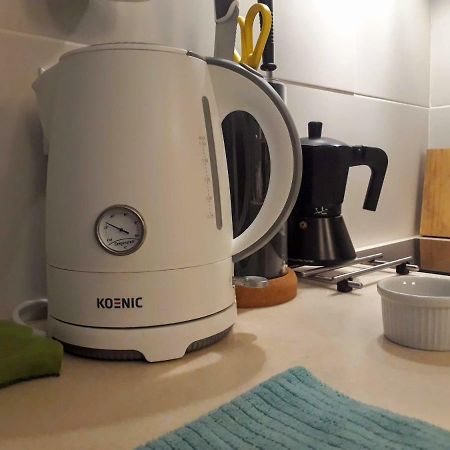 2 Bedroom'S Flat On The Beach, City Center, 1 Line 산타 폴라 외부 사진